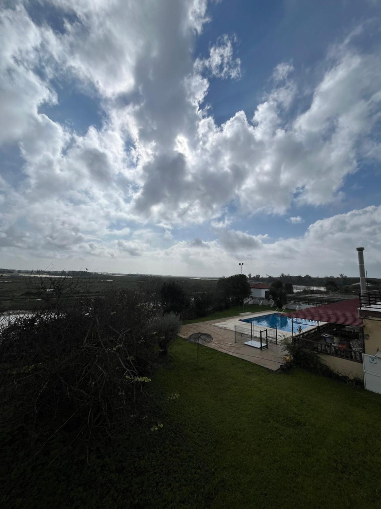 לפה Hotel La Barca מראה חיצוני תמונה