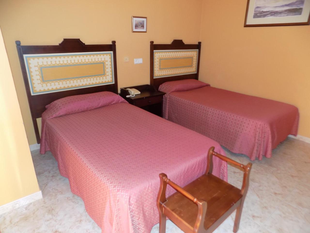 לפה Hotel La Barca מראה חיצוני תמונה